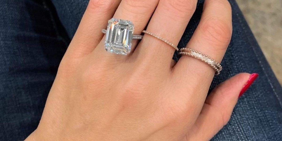 Emerald cut engagement rings in vintage inspired bridal sets