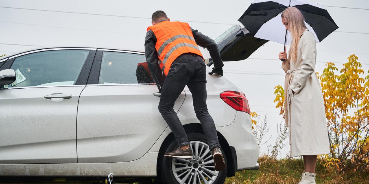 When the Unexpected Hits the Road: Why Roadside Assistance Matters