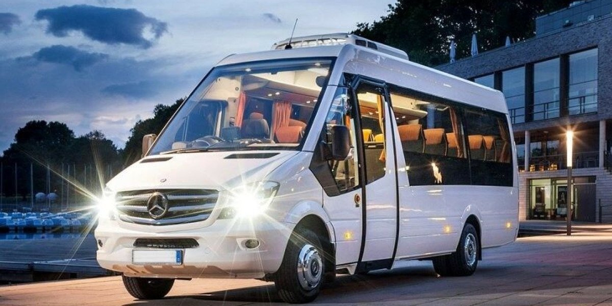Texas Minibus Rental | Reliable Group Travel for Events & City Tours