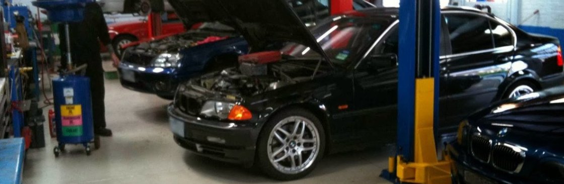 hawthorn automotive Cover Image